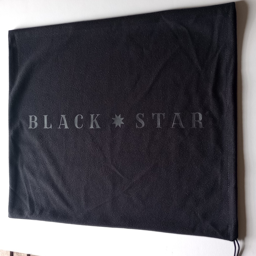 Black Star Drawstring Dust‎ Bag